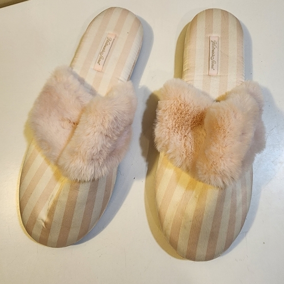 VICTORIA'S SECRET Pink stripes Satin Slippers Size L - Picture 6 of 11